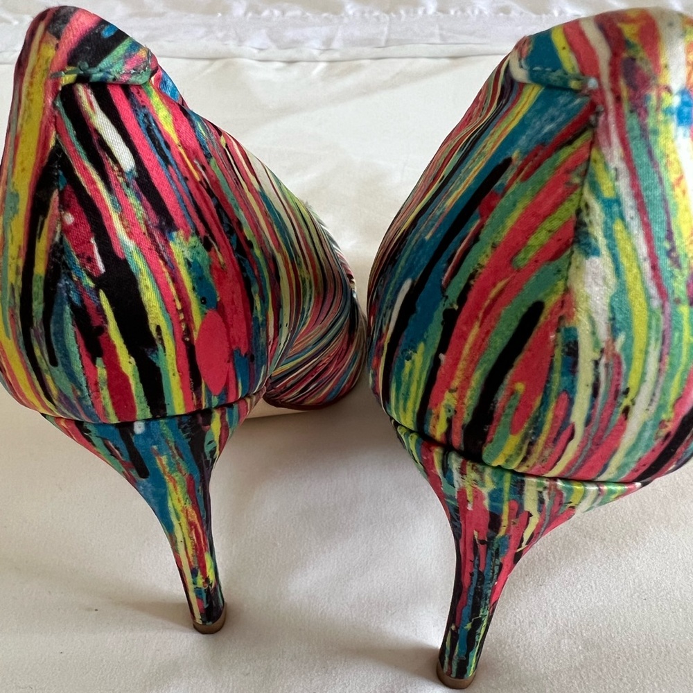 Multi Colored Pumps - Picture 5 of 6